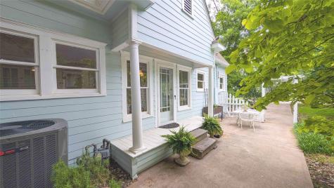 1106 Tucker Street Mckinney TX 75069