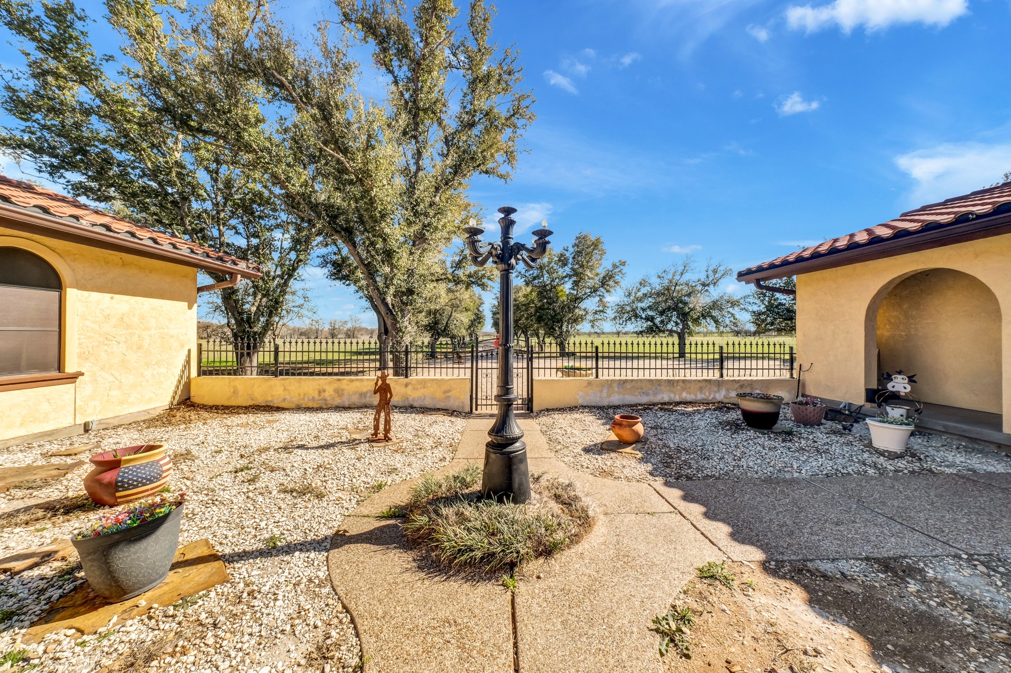 3460 Woodard Avenue Cleburne TX 76033