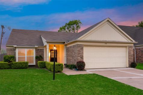 419 Merritt Street Grand Prairie TX 75052
