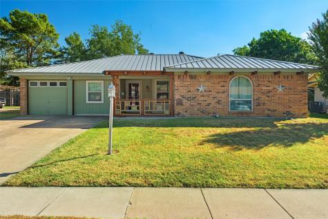 304 Linda Drive Burleson TX 76028