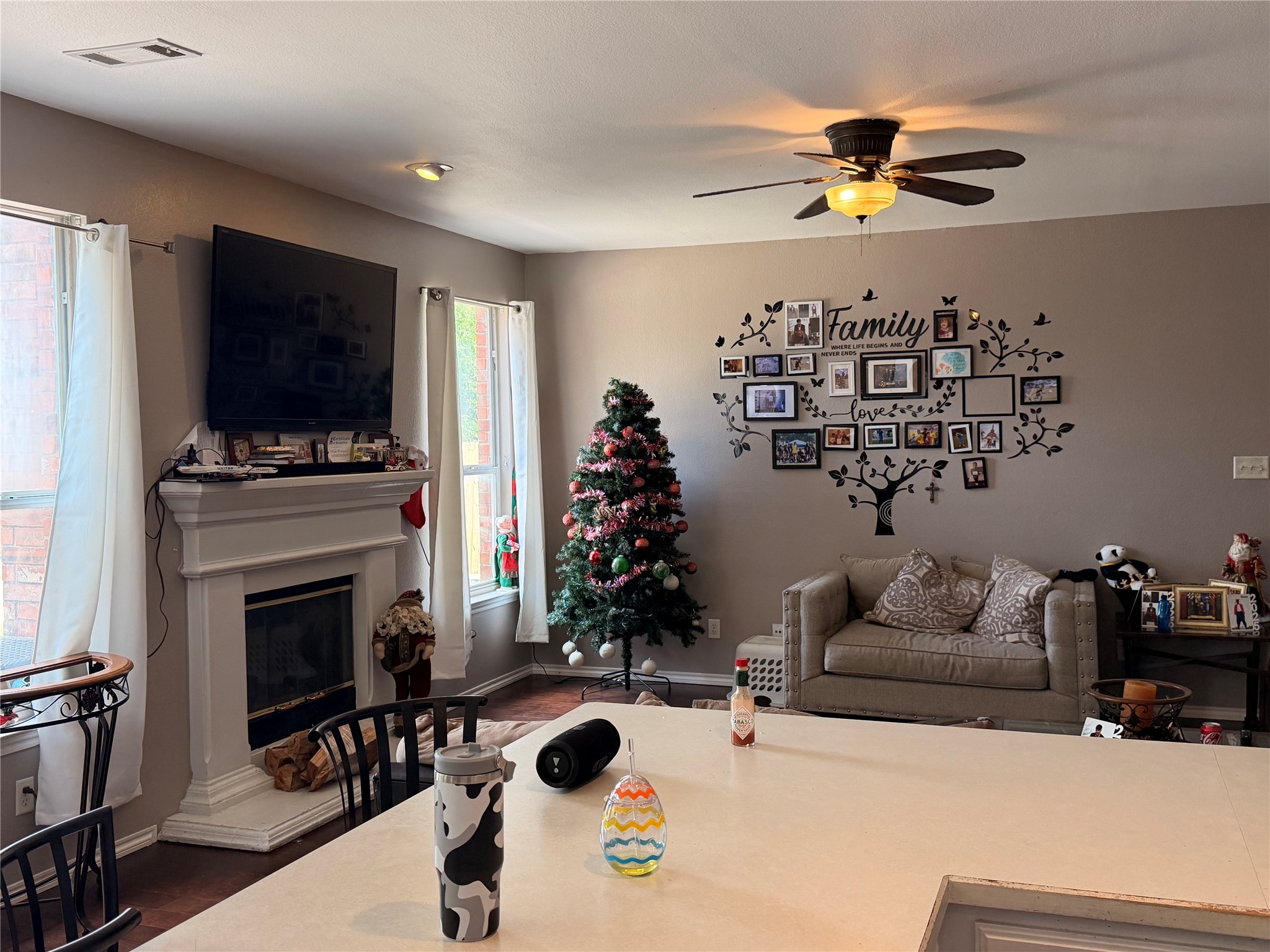 1212 Badbury Lane Grand Prairie TX 75052
