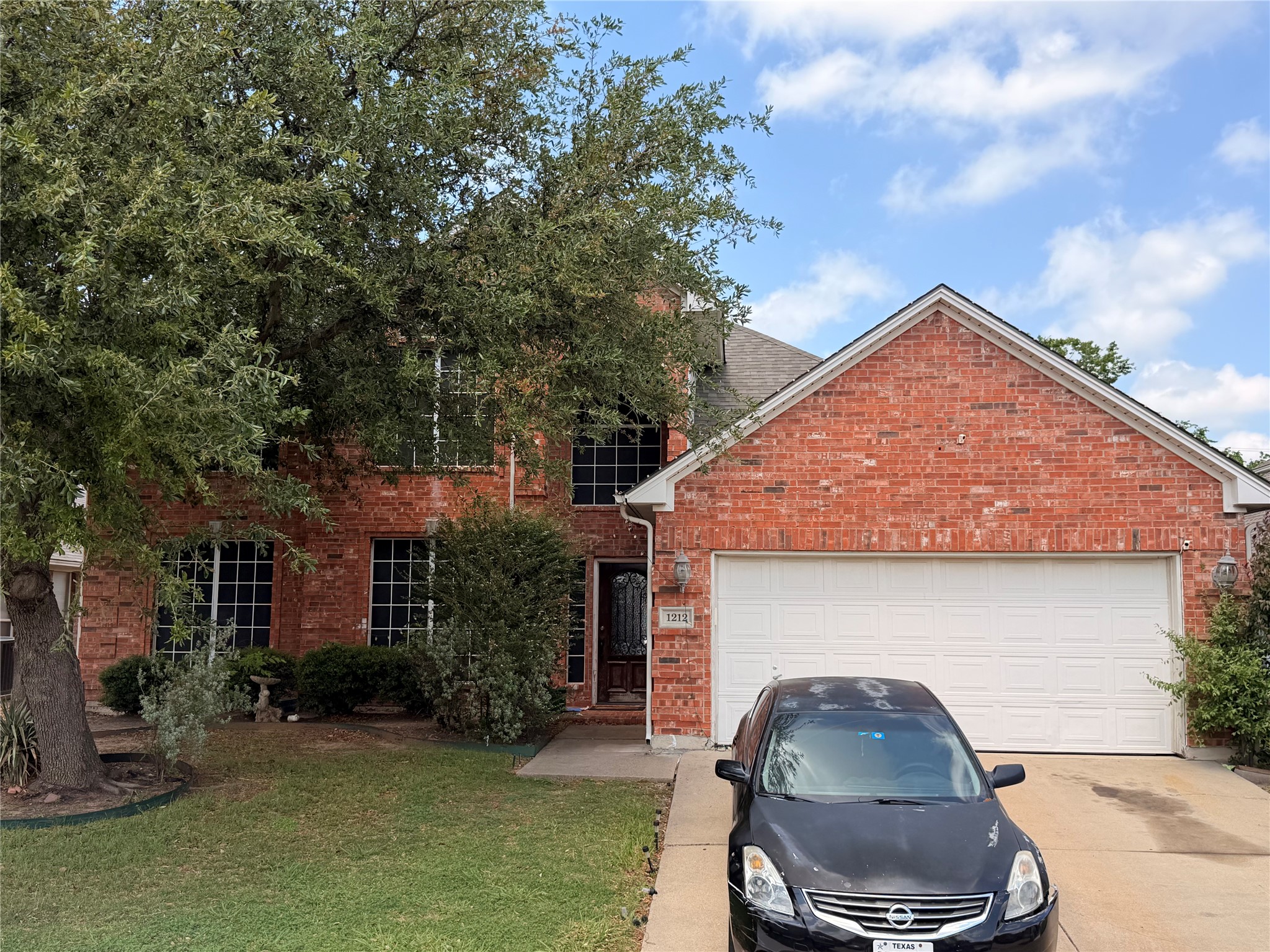 1212 Badbury Lane Grand Prairie TX 75052