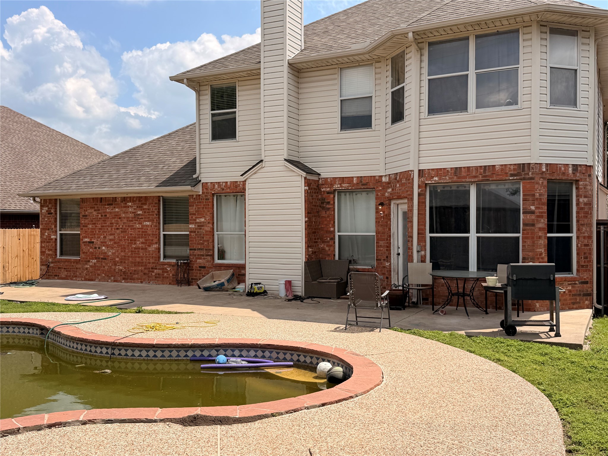 1212 Badbury Lane Grand Prairie TX 75052