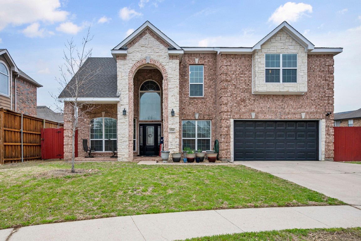 5700 Courtney Circle Haltom City TX 76137