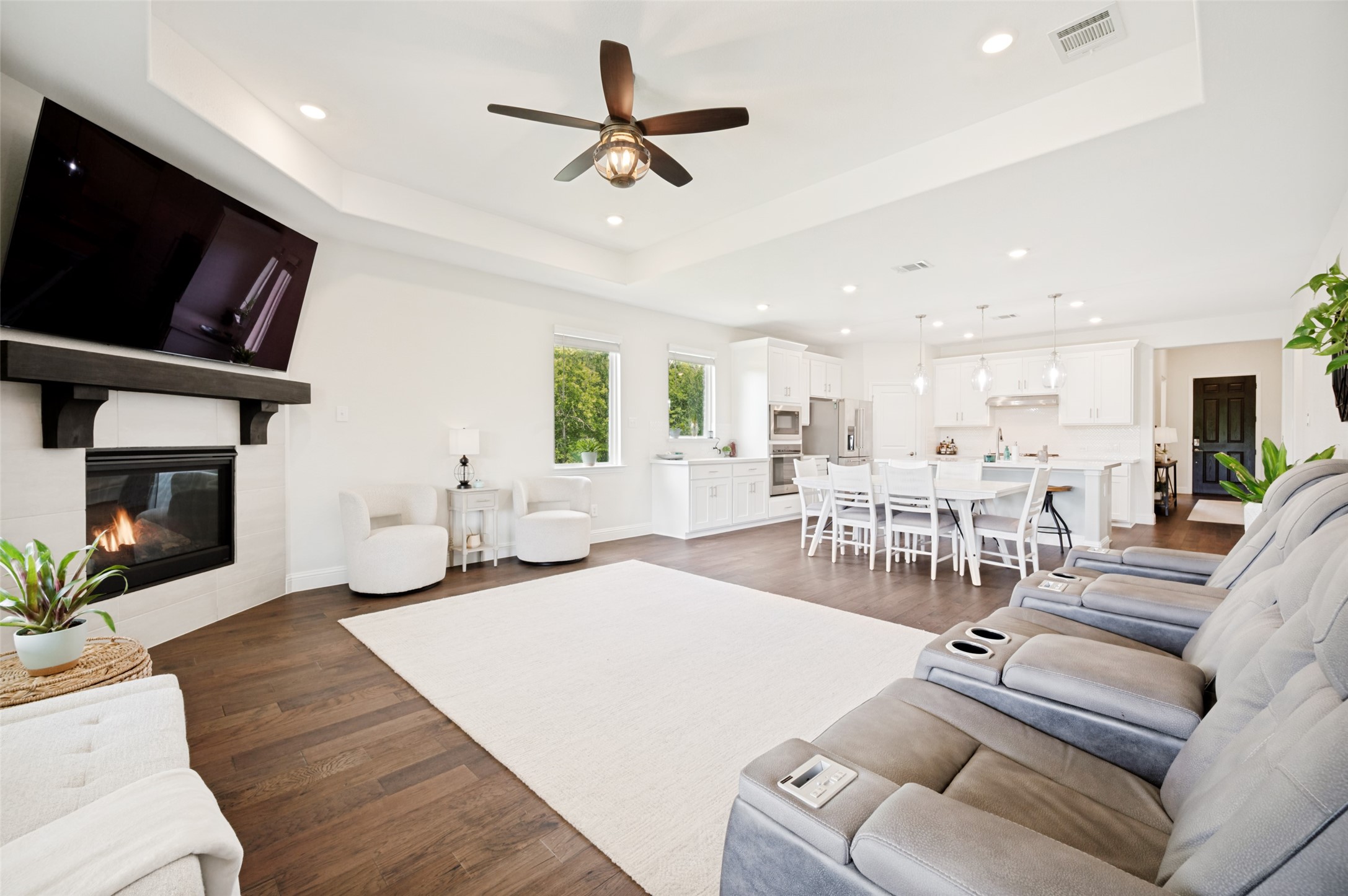 104 Lakeview Drive Oak Point TX 75068