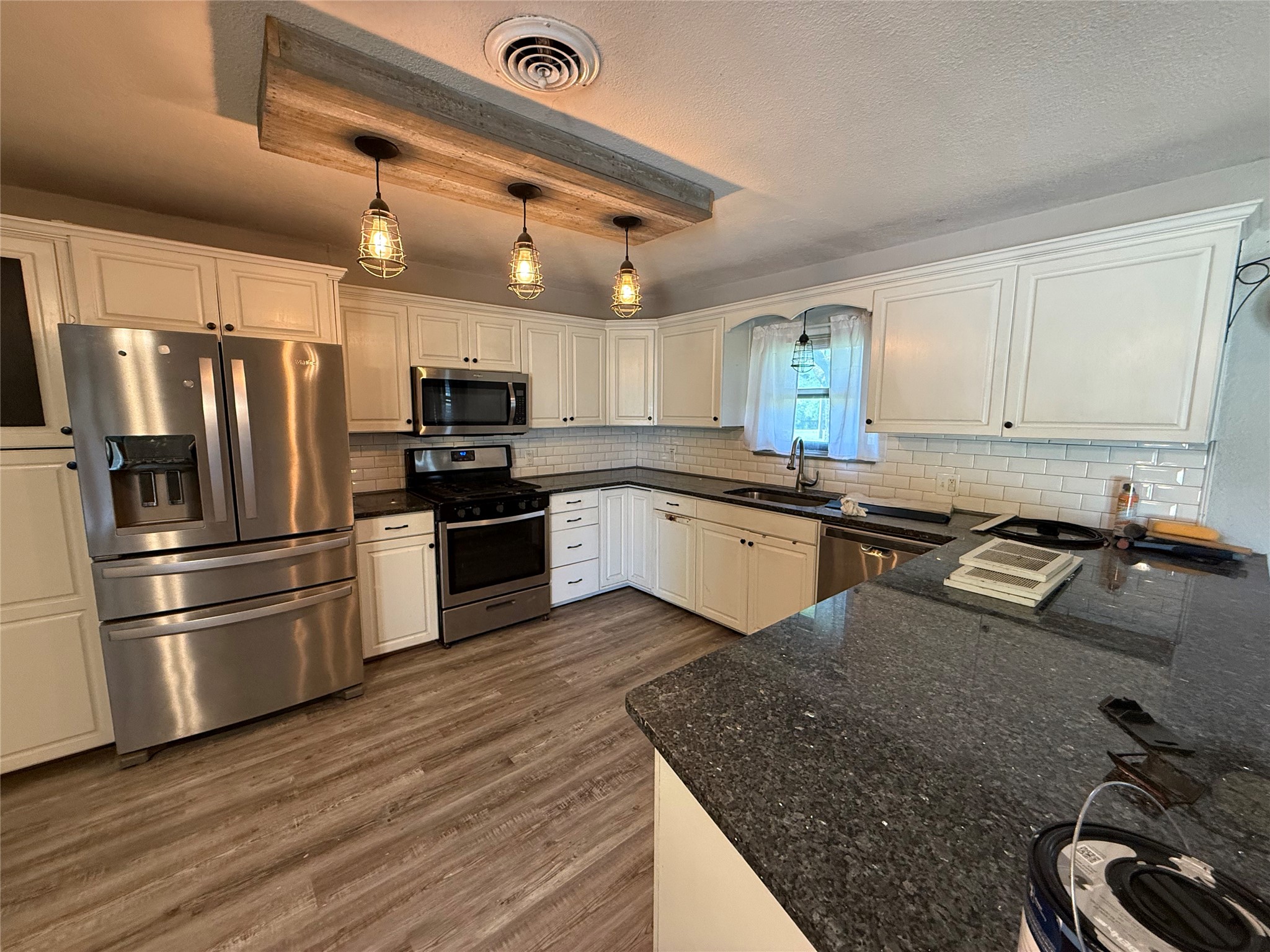 1412 Hillcrest Street Ennis TX 75119