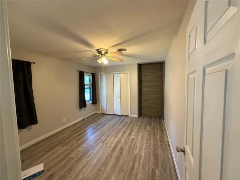 1412 Hillcrest Street Ennis TX 75119