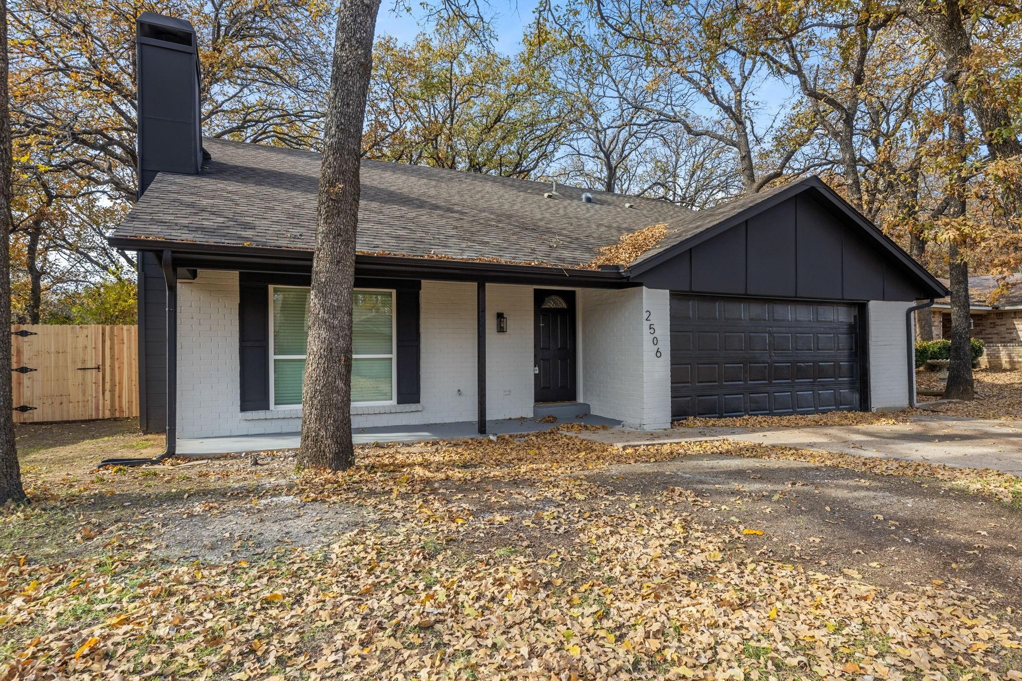 2506 Holt Road Arlington TX 76006