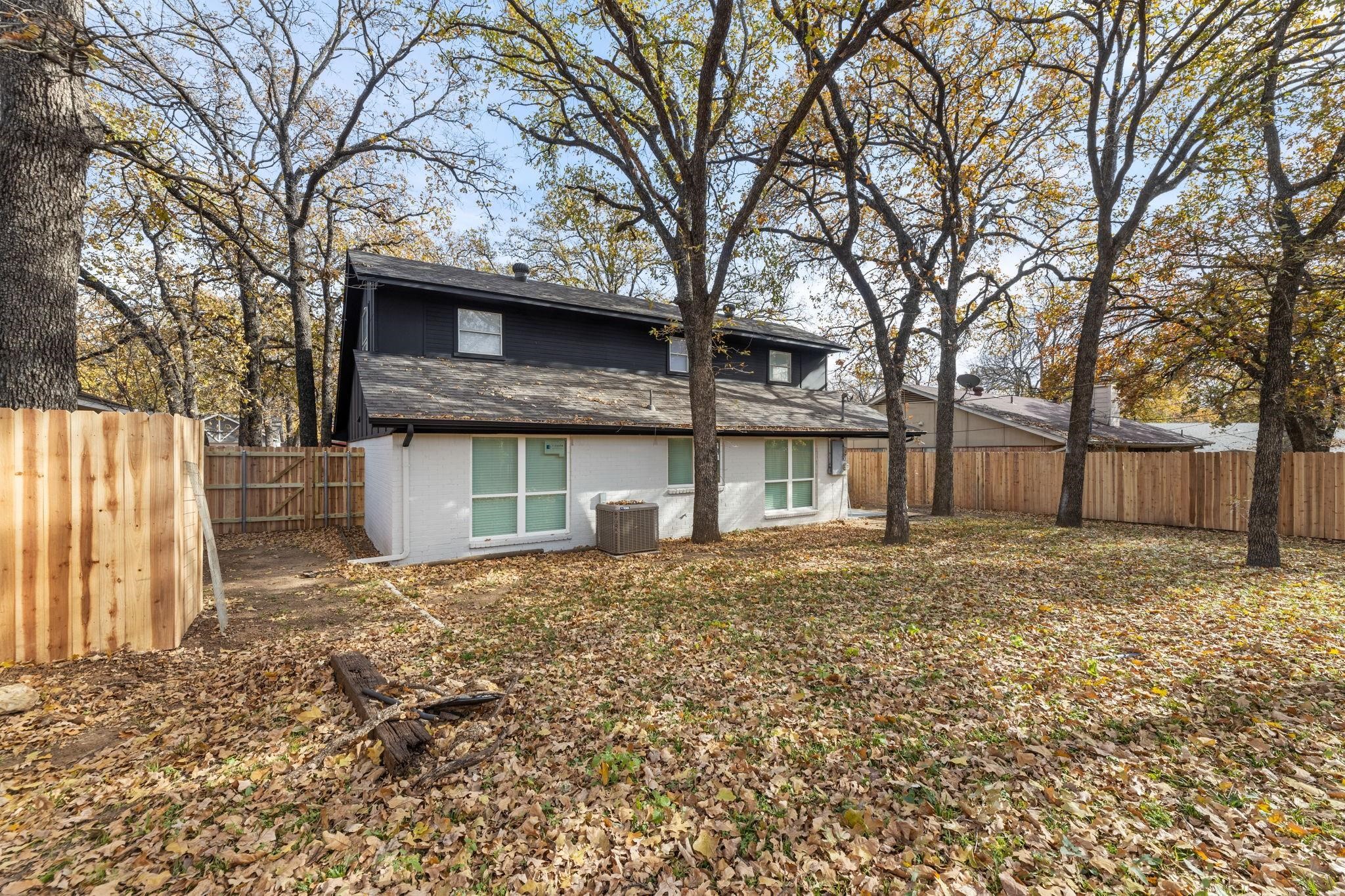 2506 Holt Road Arlington TX 76006