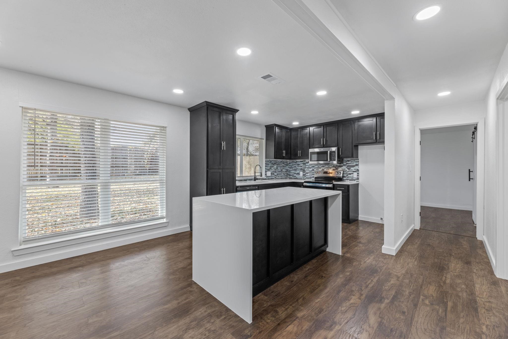 2506 Holt Road Arlington TX 76006