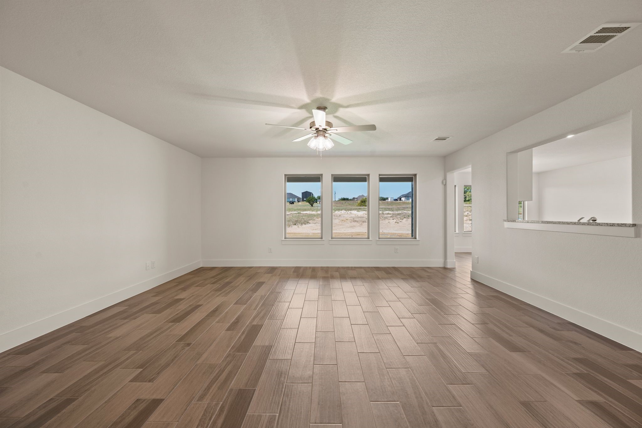 1021 Gatlin Circle Springtown TX 76082