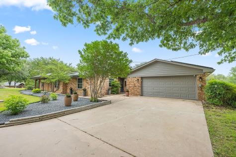 410 De La Cruz Street Weatherford TX 76085