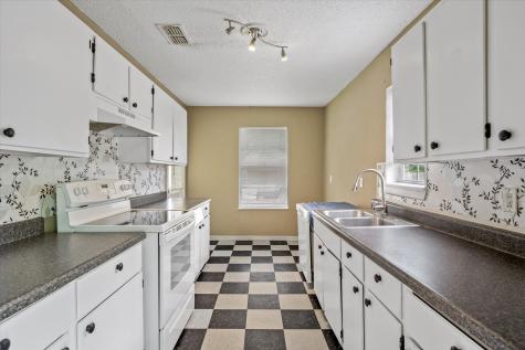558 E Elm Street Canton TX 75103