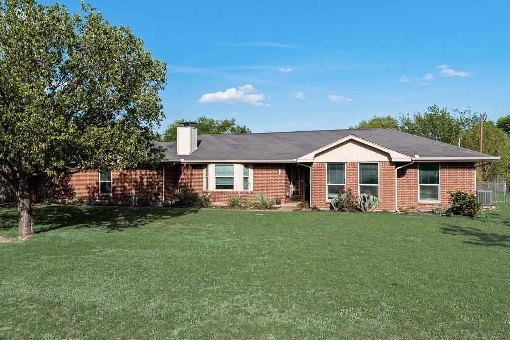 222 Prairie Creek Road Red Oak TX 75154