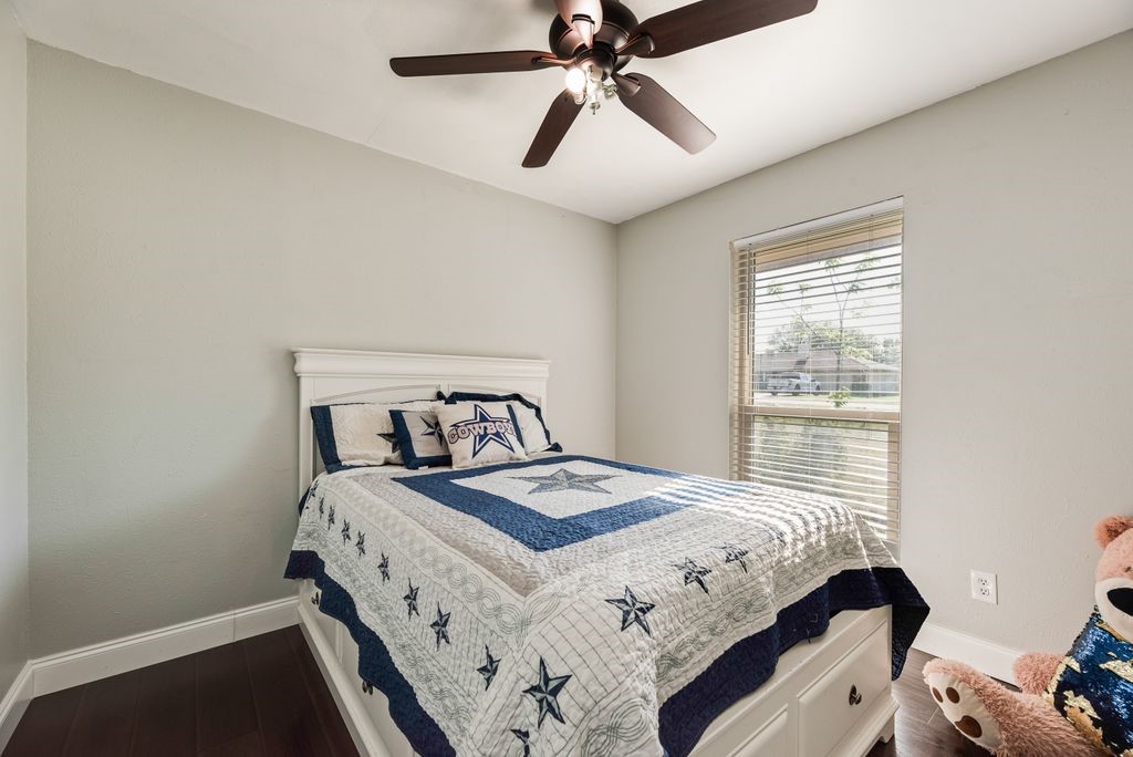 222 Prairie Creek Road Red Oak TX 75154