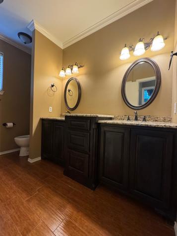 2865 Oak Creek Drive Paris TX 75462