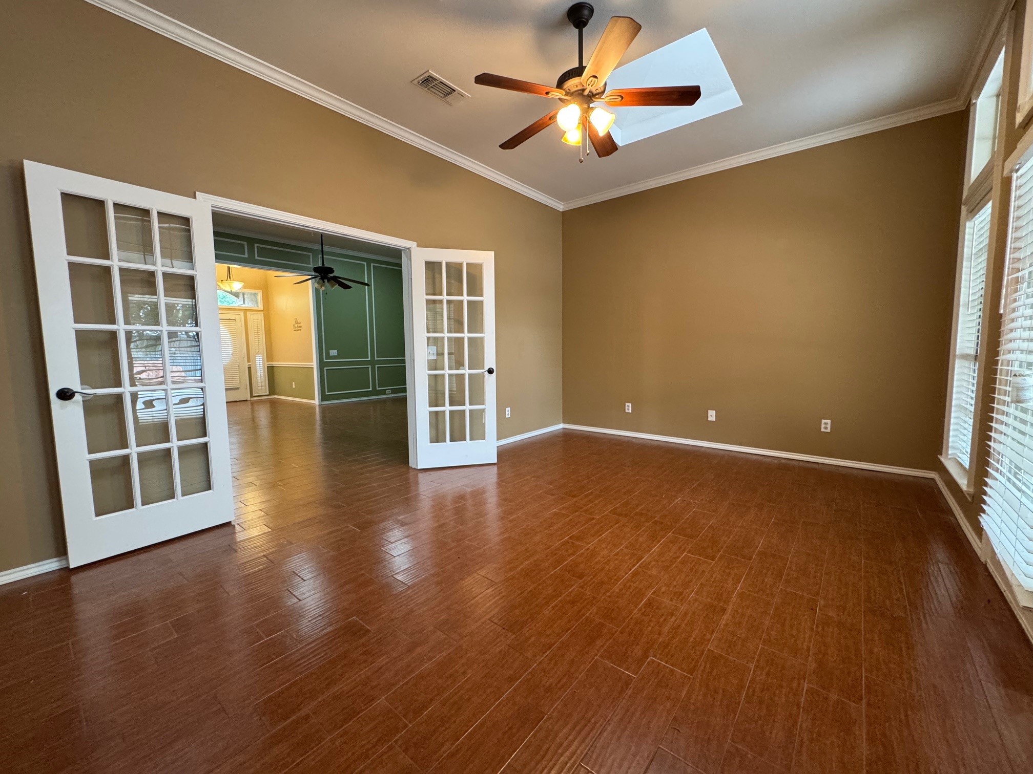 2865 Oak Creek Drive Paris TX 75462