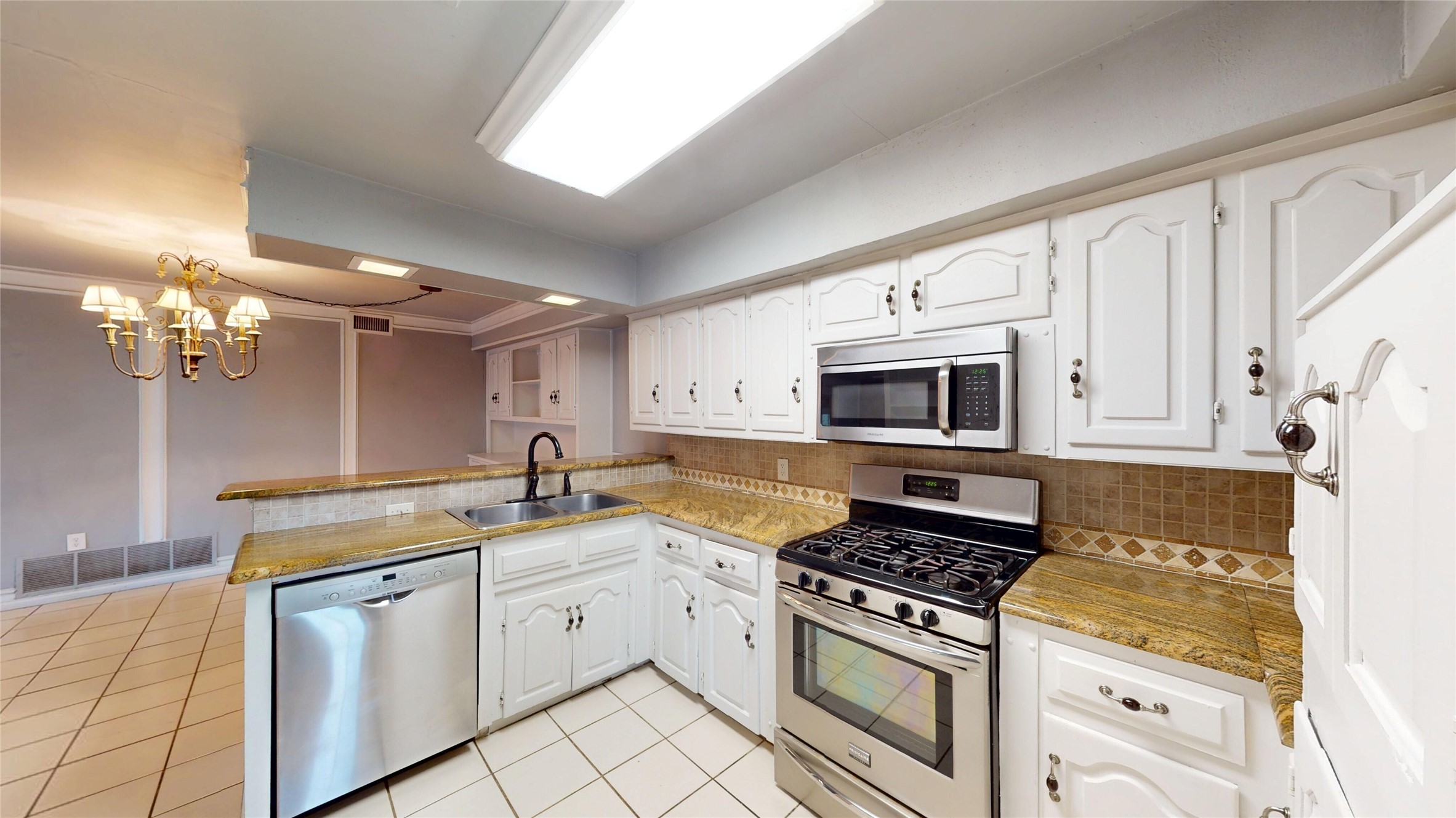 10504 Berry Knoll Drive Dallas TX 75230