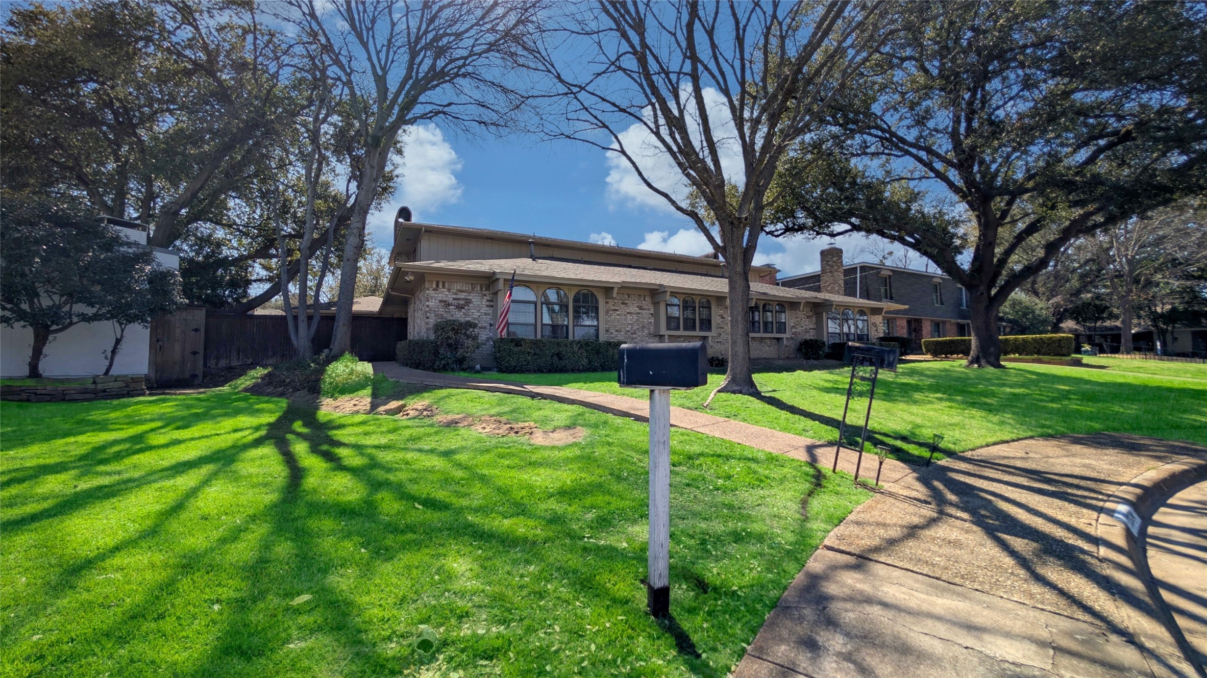 10504 Berry Knoll Drive Dallas TX 75230