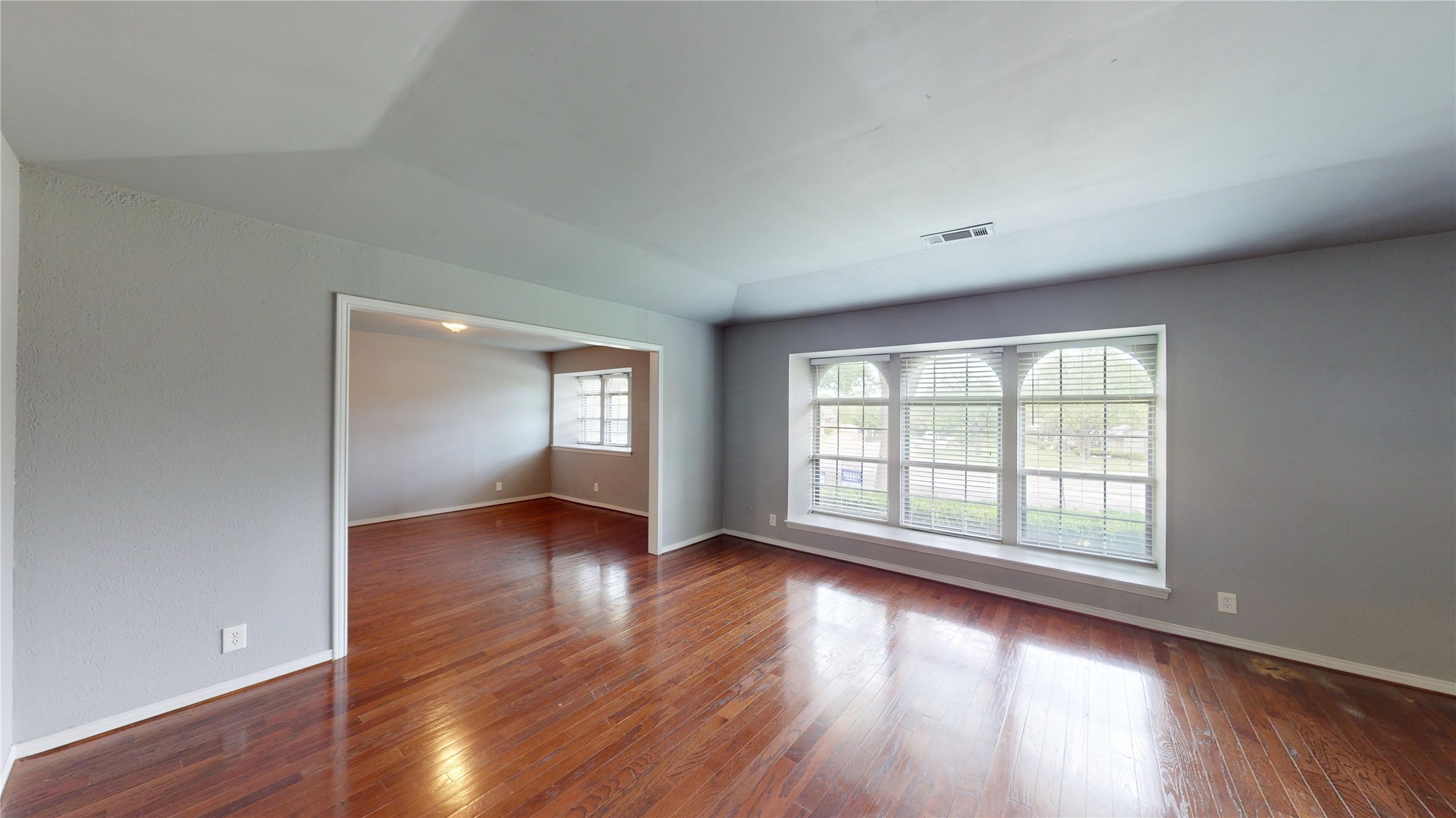 10504 Berry Knoll Drive Dallas TX 75230