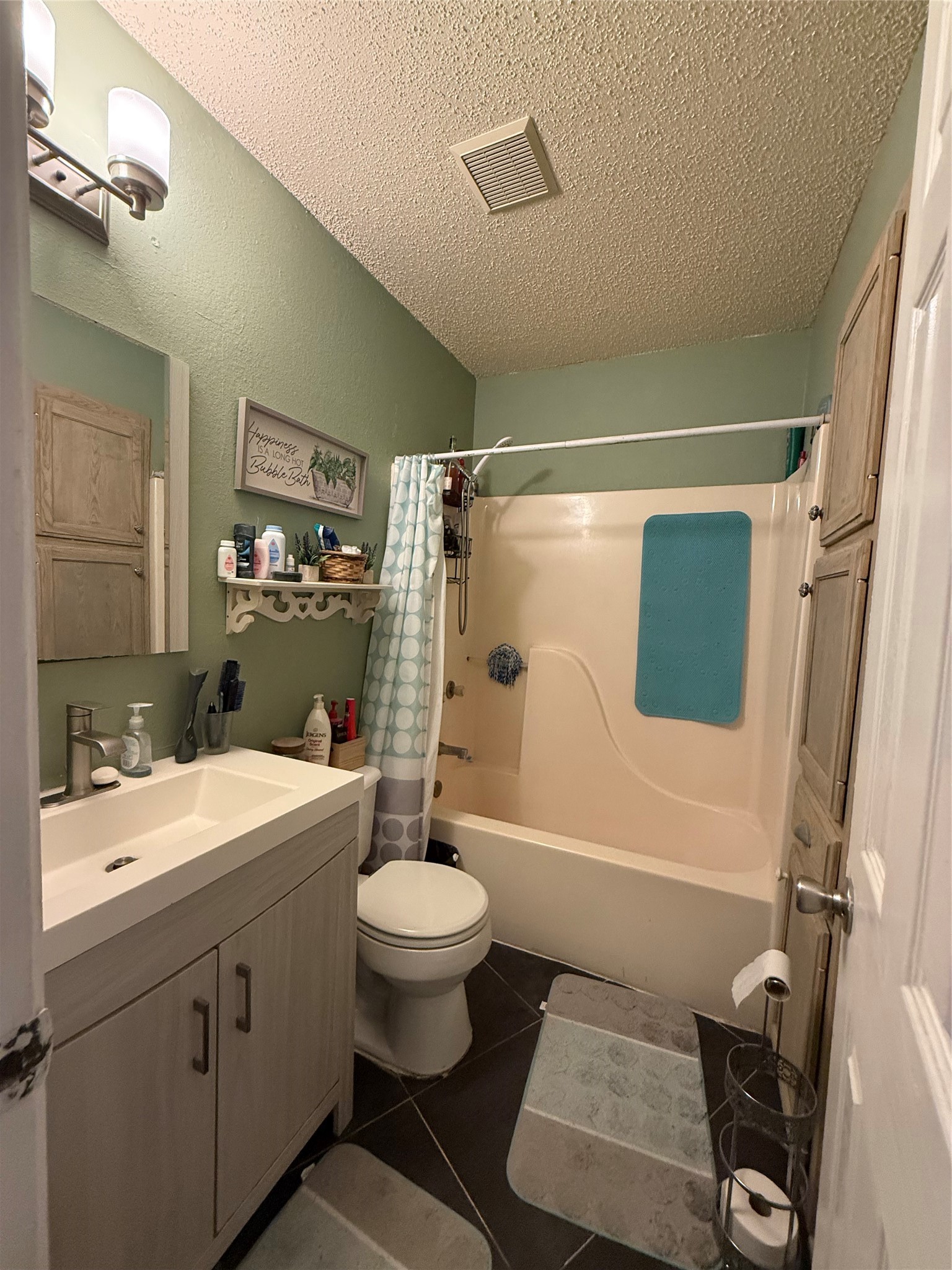 1004 Clover Street Bellmead TX 76705