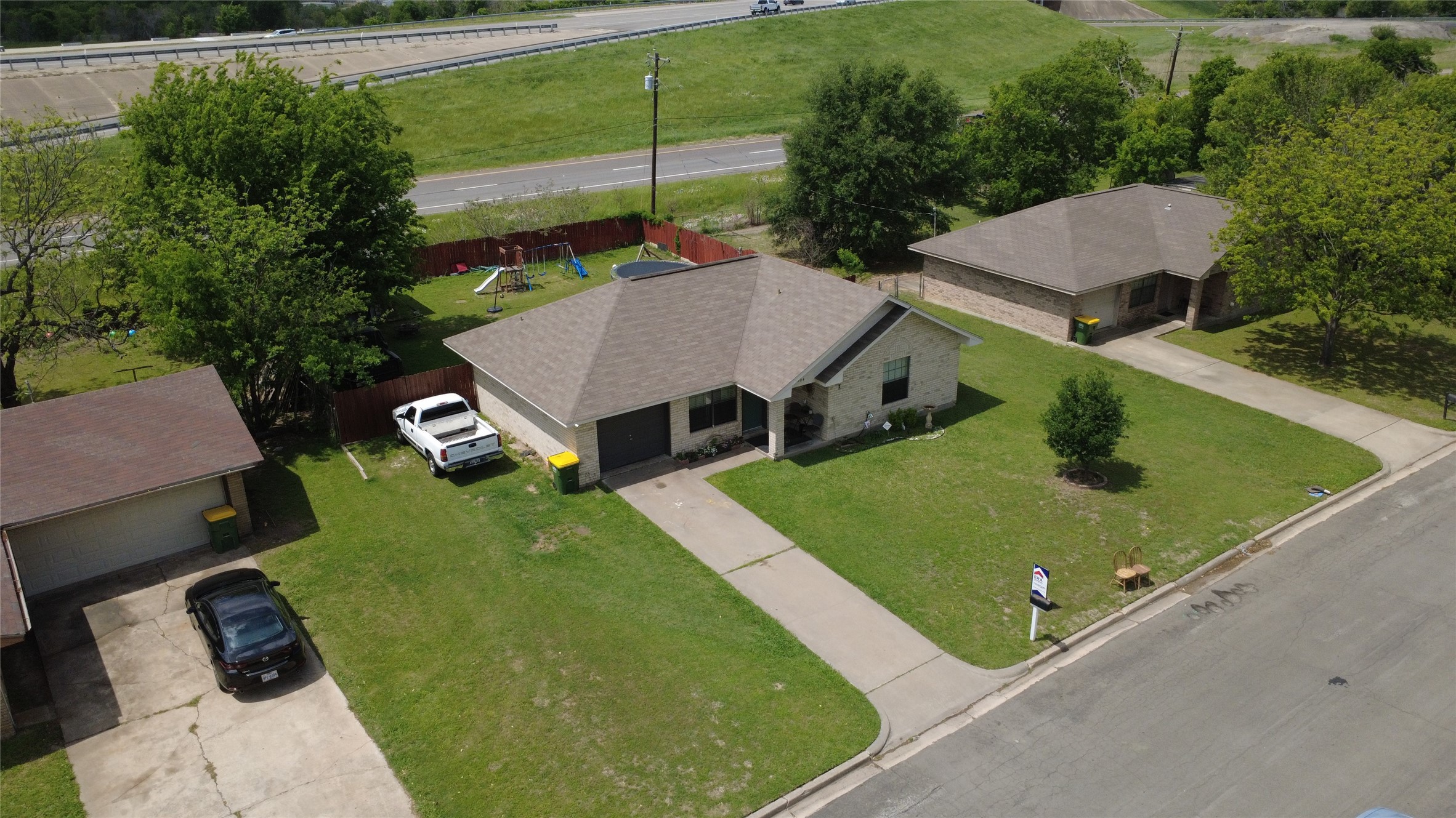 1004 Clover Street Bellmead TX 76705