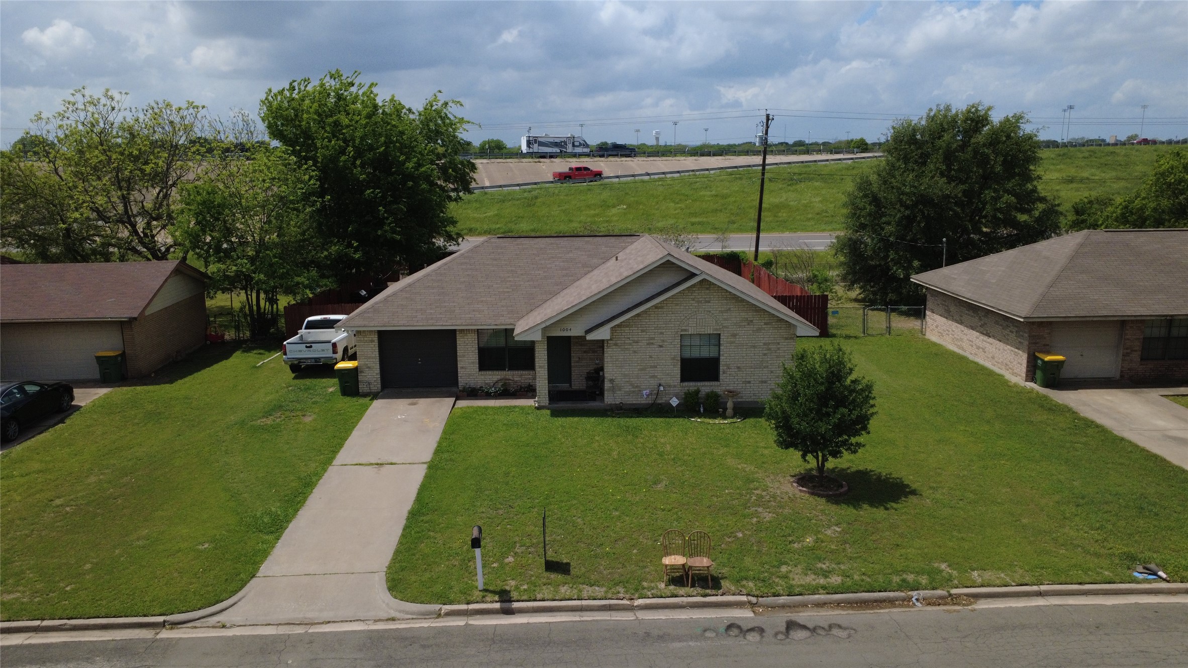 1004 Clover Street Bellmead TX 76705