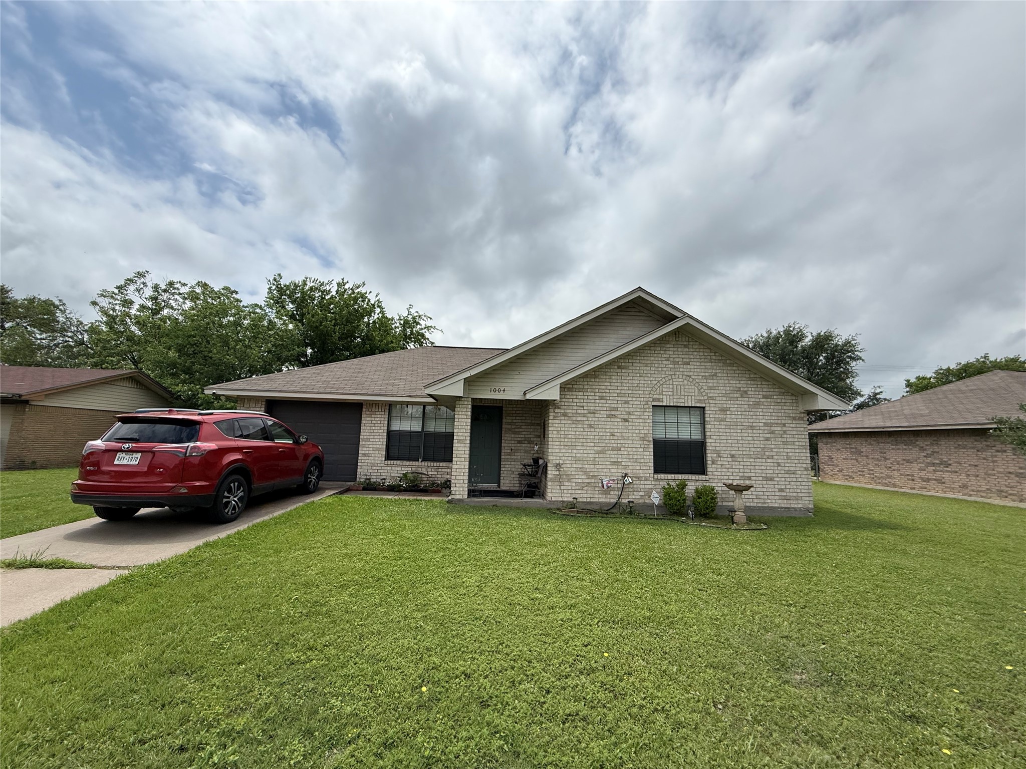 1004 Clover Street Bellmead TX 76705