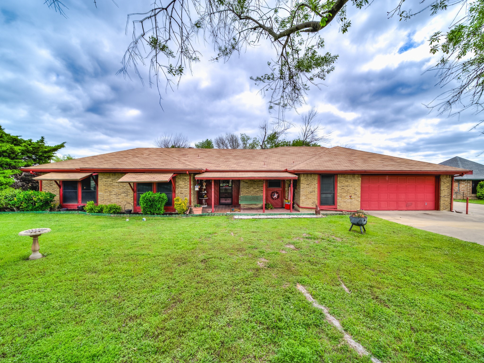 512 Sunflower Street Red Oak TX 75154