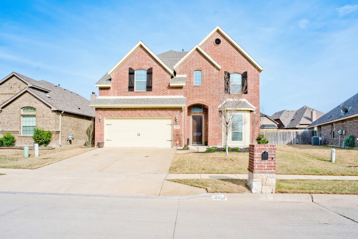 1004 Viburnum Drive Fort Worth TX 76131