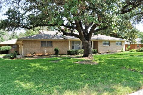 518 Mimosa Drive Denton TX 76201