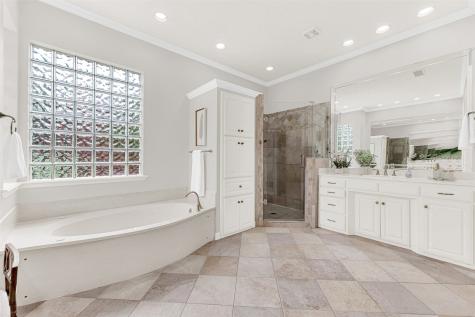 4017 Bridgeport Drive Plano TX 75093