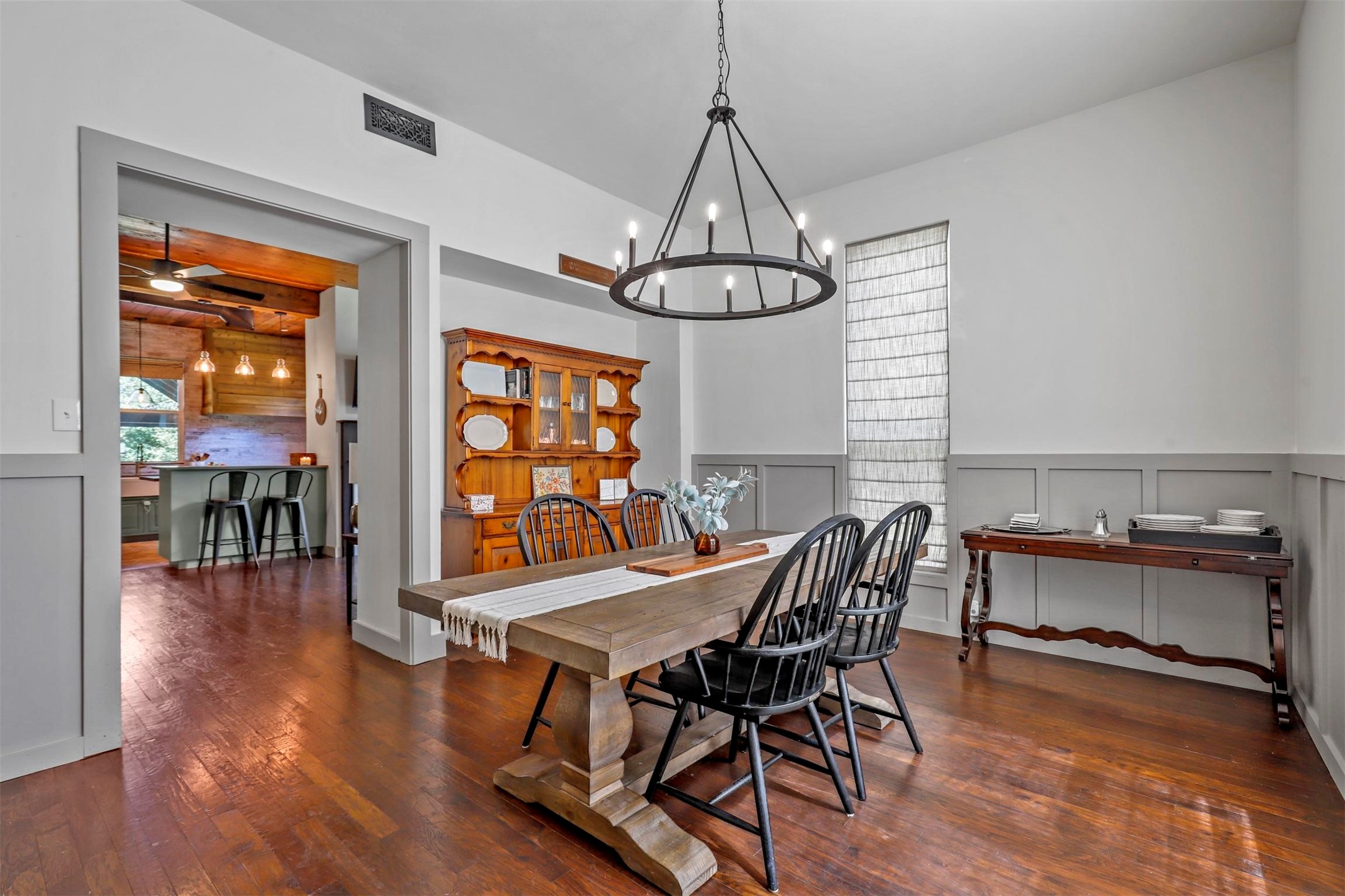 115 N 1st Street Midlothian TX 76065