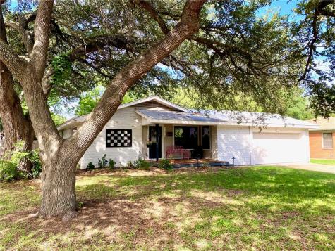 2216 N 52nd Street Waco TX 76710