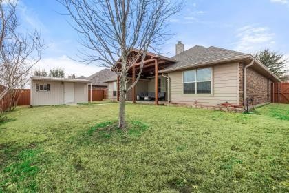 115 Holly Street Waxahachie TX 75165