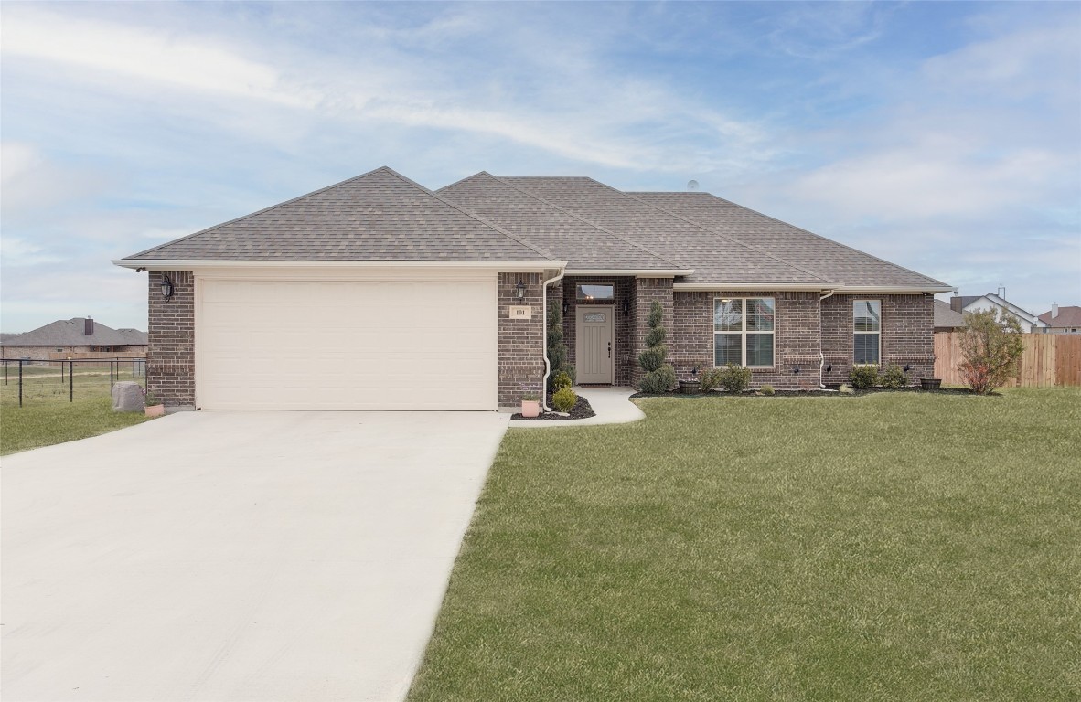 101 Walnut Street Paradise TX 76073