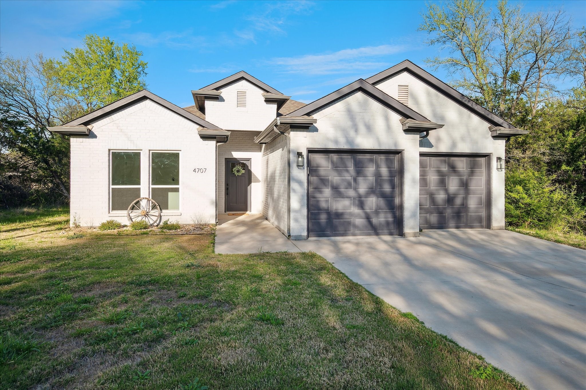 4707 Llano Street Granbury TX 76048