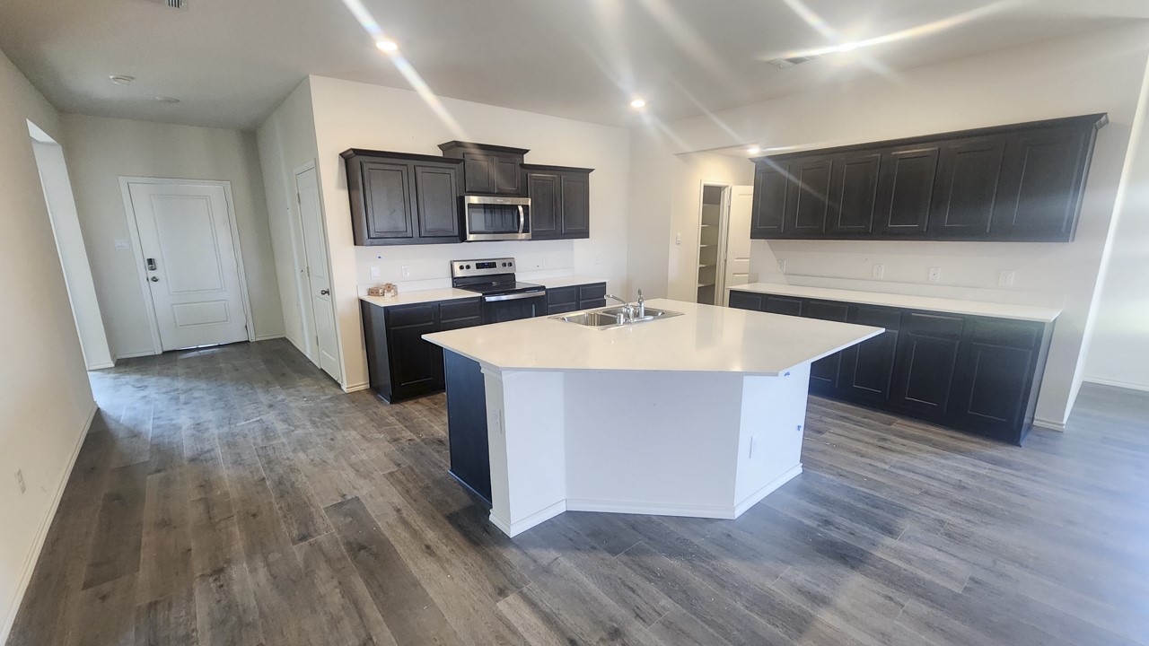 1202 Breezy Oak Drive Nevada TX 75173