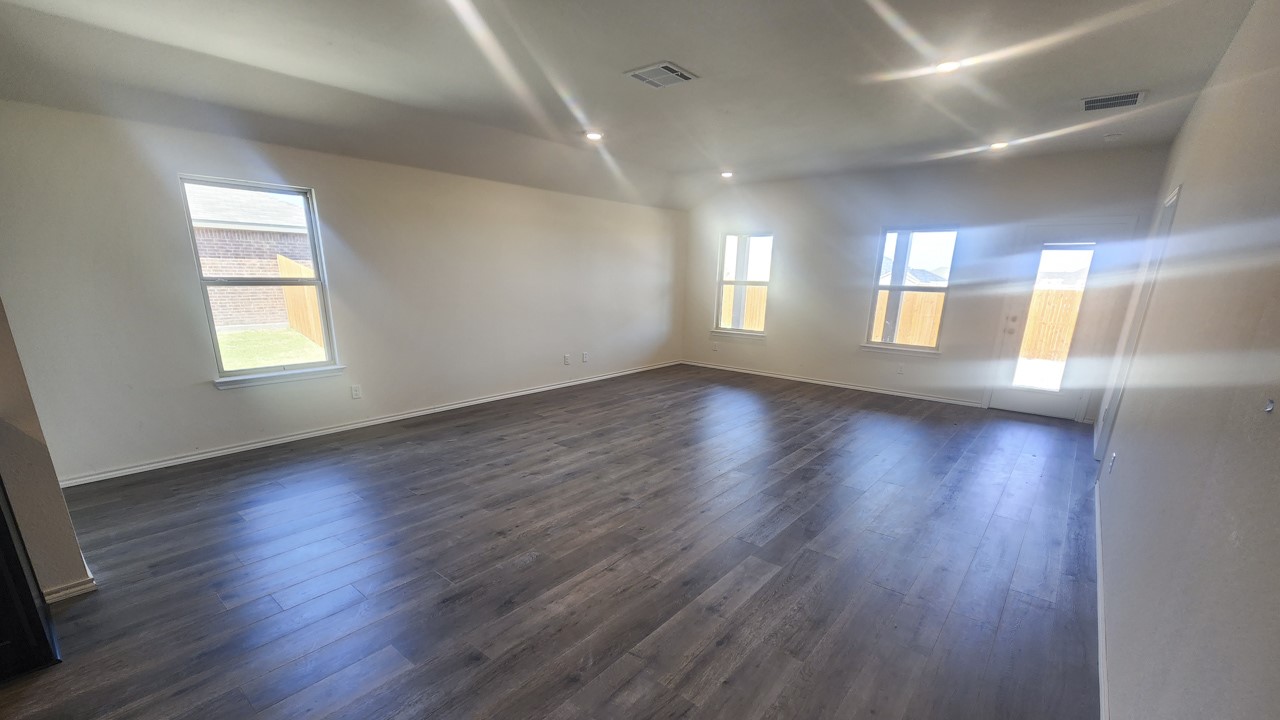 1202 Breezy Oak Drive Nevada TX 75173
