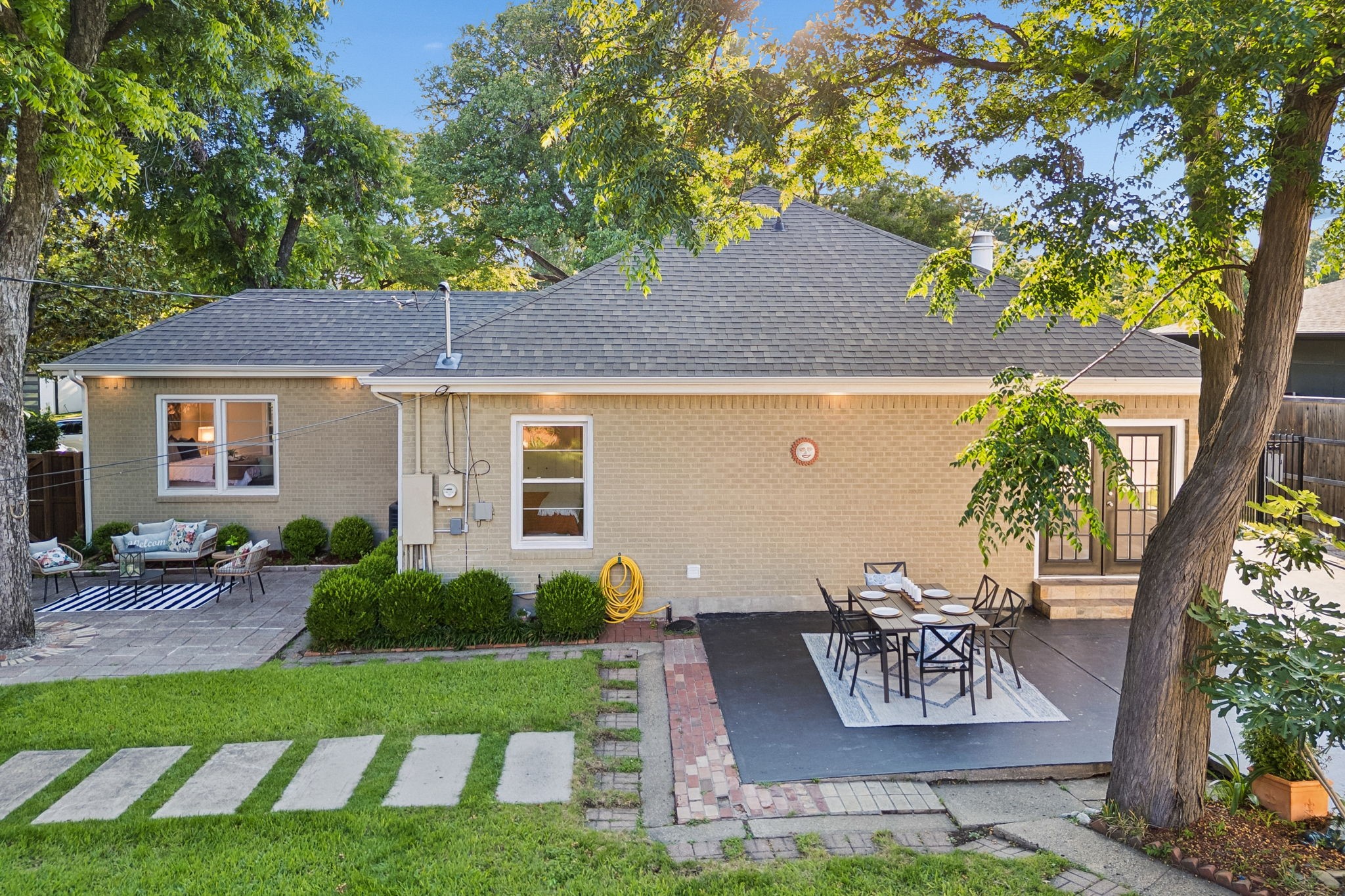 9966 Coppedge Lane Dallas TX 75220