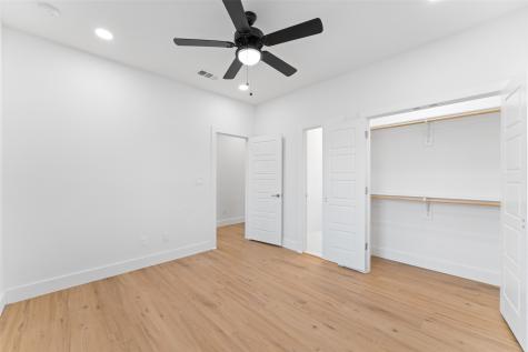 2513 Crossman Avenue Dallas TX 75212