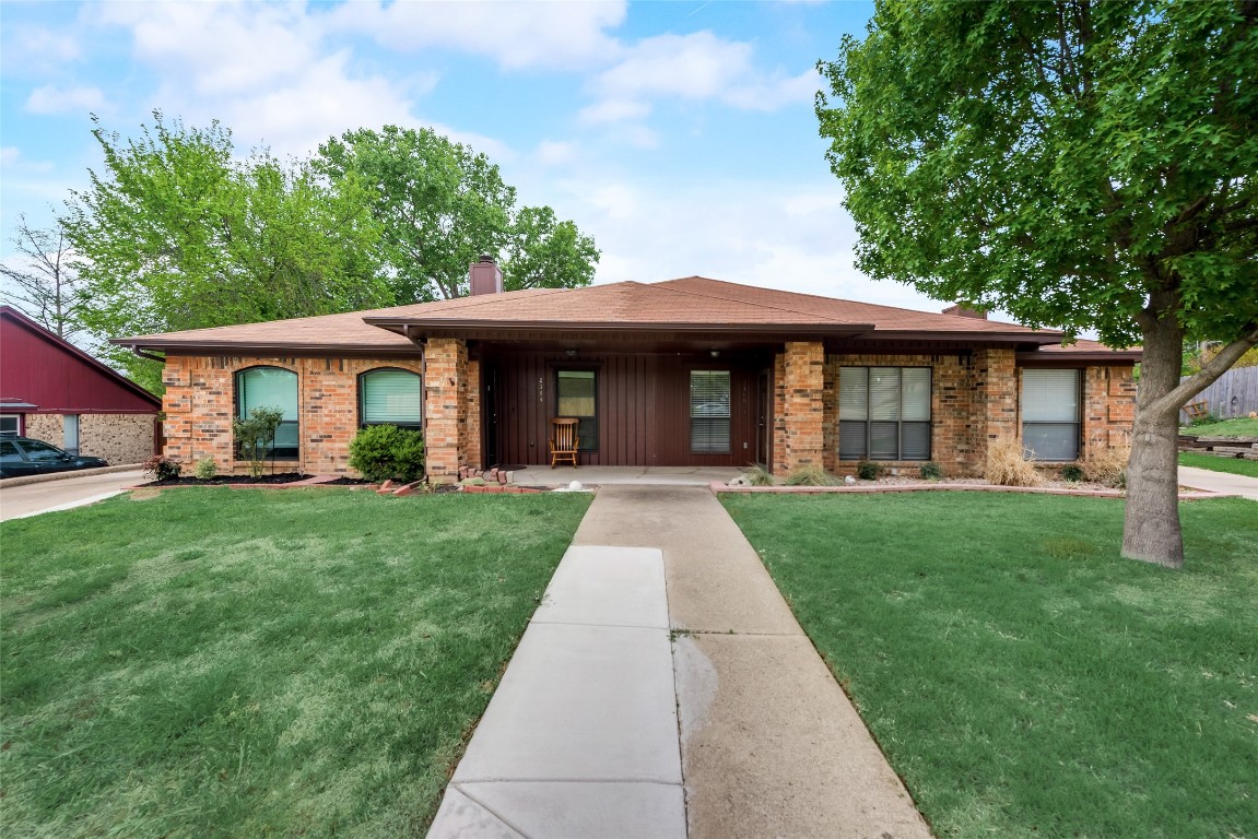 2300 Chestnut Way Bedford TX 76022