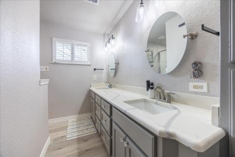 1301 N Saint Charles Avenue Pilot Point TX 76258