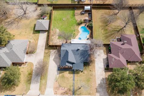 1301 N Saint Charles Avenue Pilot Point TX 76258