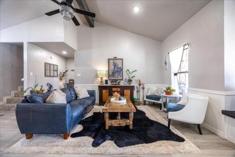 1301 N Saint Charles Avenue Pilot Point TX 76258