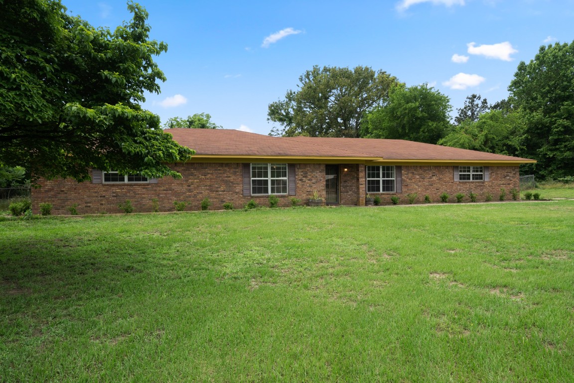 181 County Road 1145 Daingerfield TX 75638