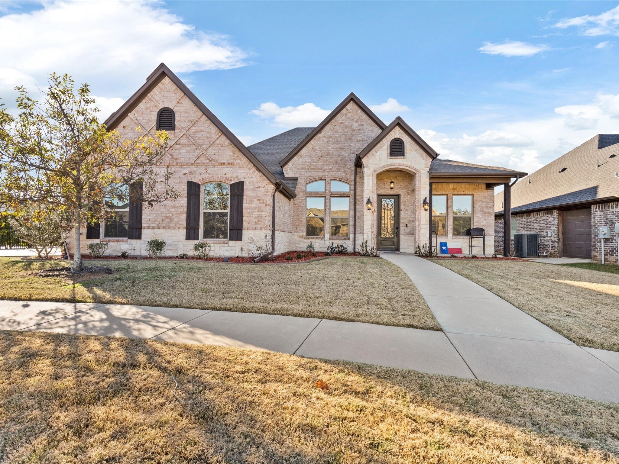 1201 Prestwick Court Granbury TX 76048