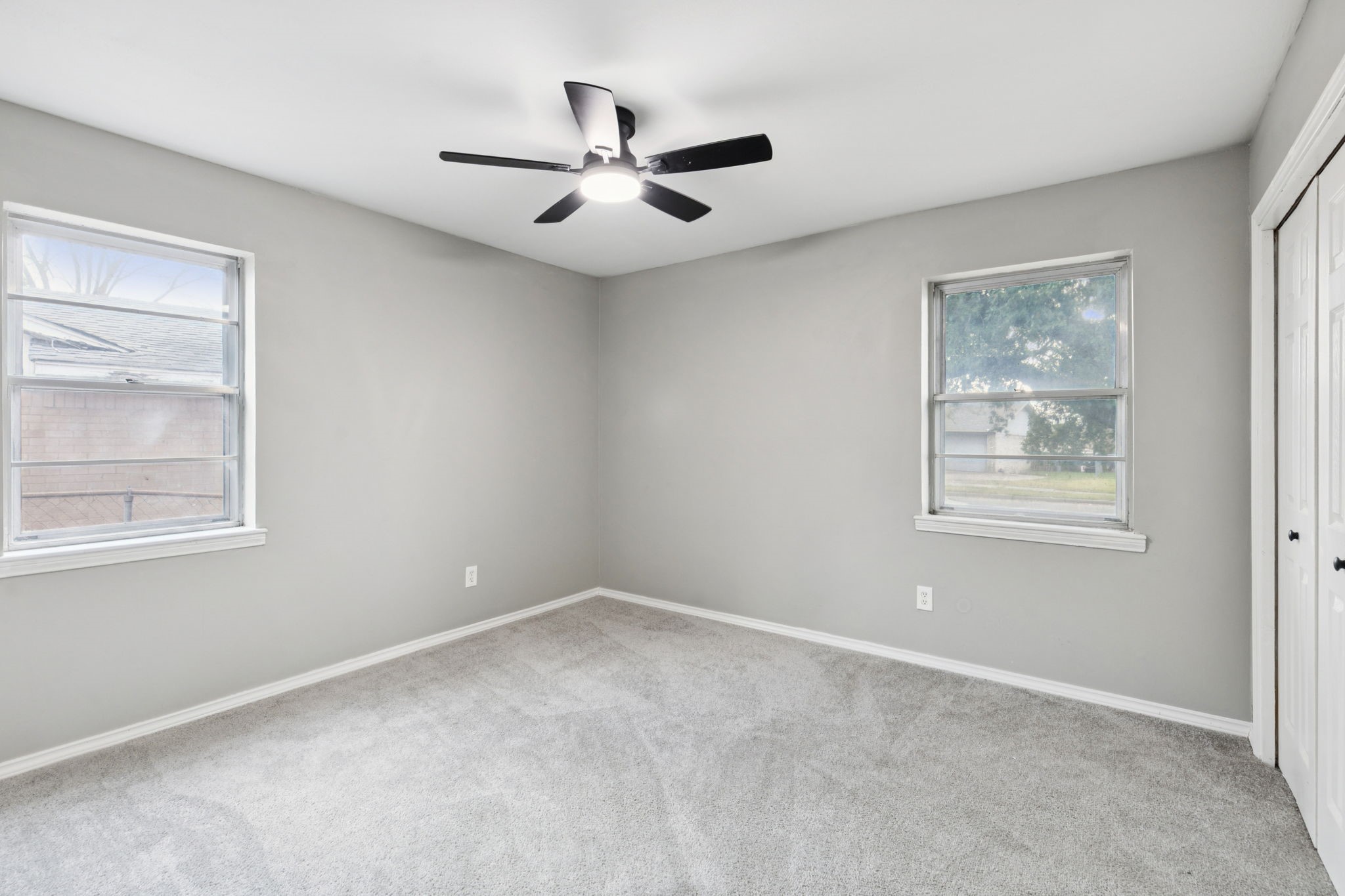 9643 Altacrest Drive Dallas TX 75227