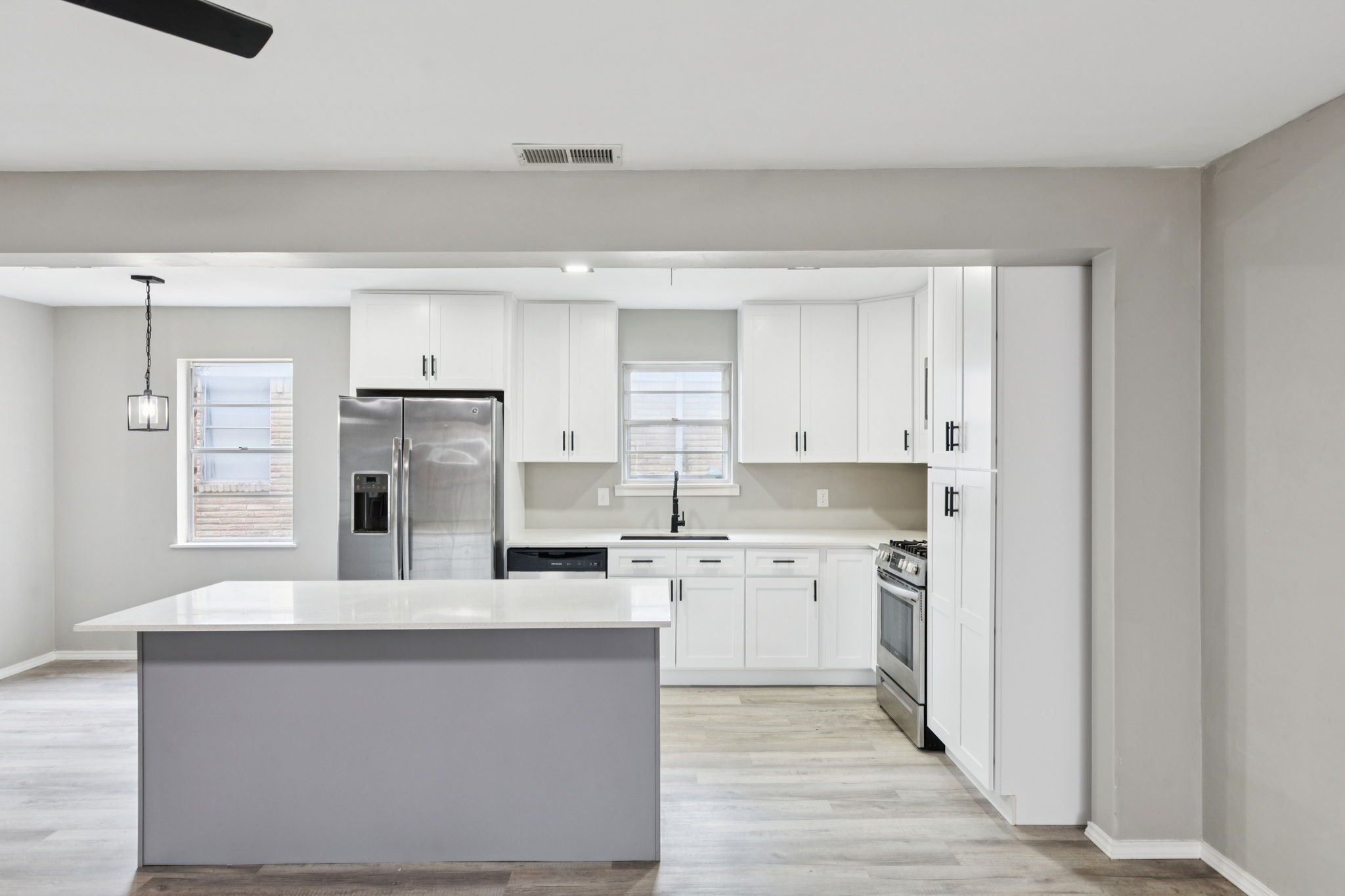 9643 Altacrest Drive Dallas TX 75227