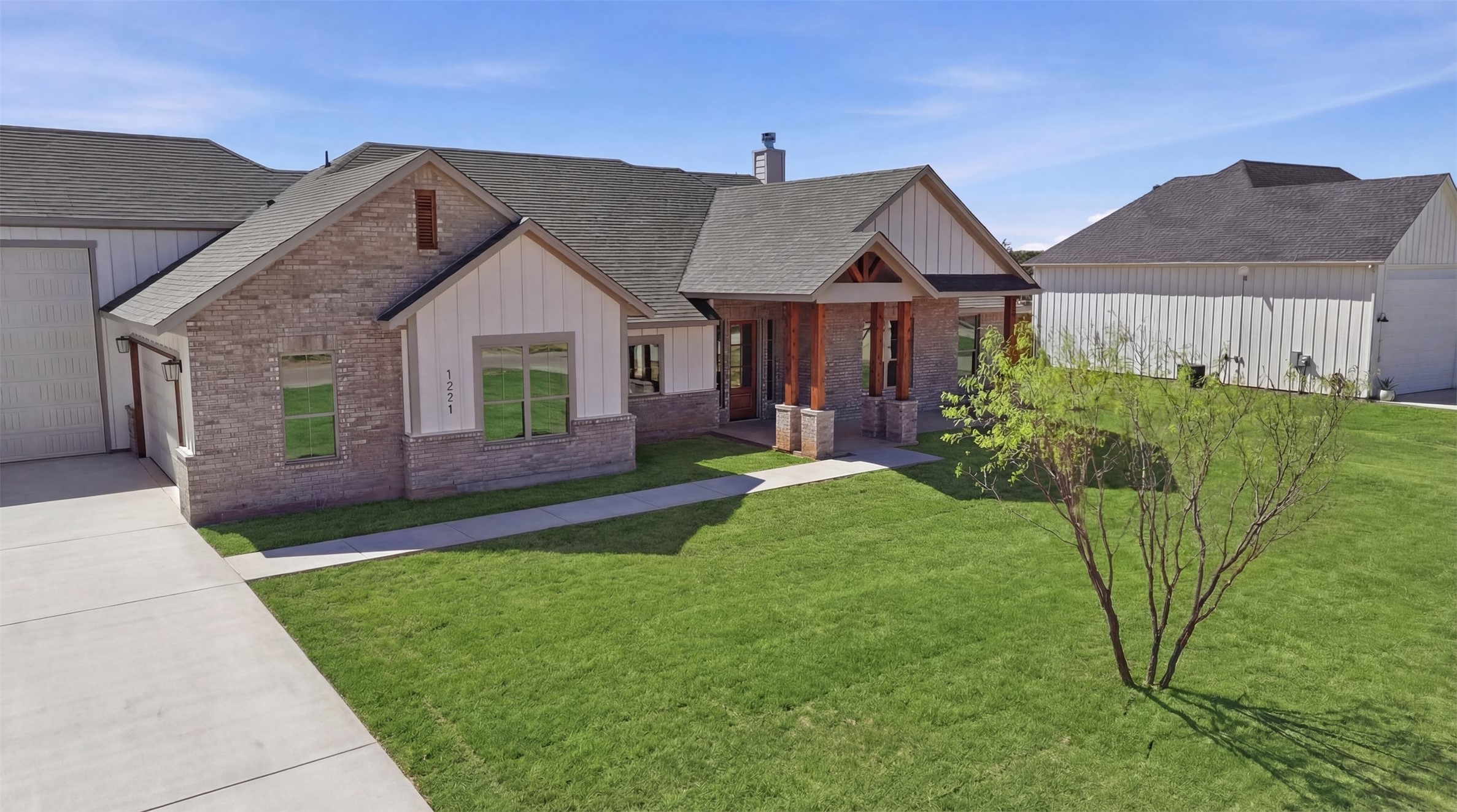 1221 Green Elm Road Graford TX 76449